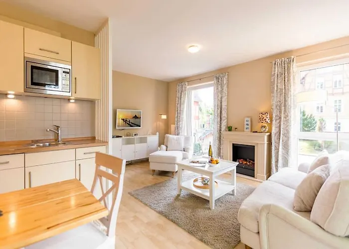 Haus Auf Dem Hügel, Moderne 12 *